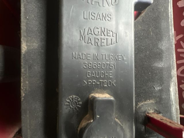 bontott RENAULT MEGANE I Bal Hátsó Lámpa