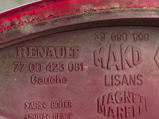 bontott RENAULT MEGANE I Bal Hátsó Lámpa