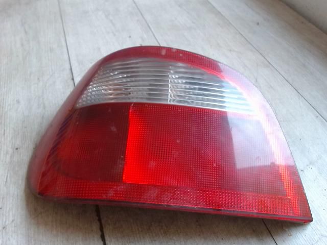 bontott RENAULT MEGANE I Bal Hátsó Lámpa