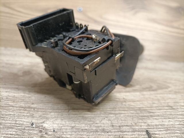 bontott RENAULT MEGANE I Bal Kormánykapcsoló Irányjelző