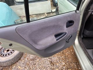 bontott RENAULT MEGANE I Biztosítéktábla Utastér