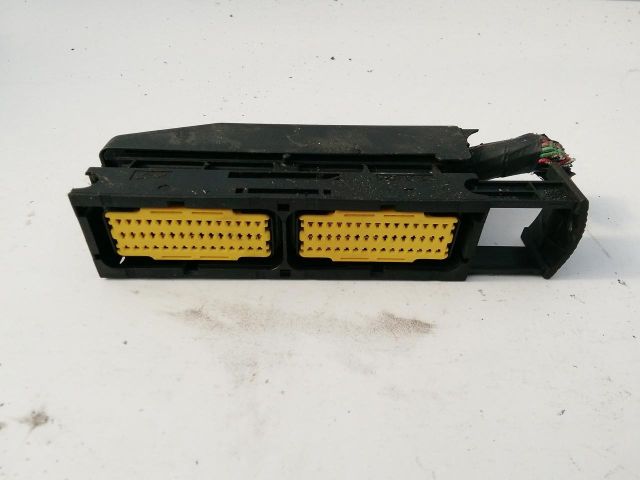 bontott RENAULT MEGANE I Csatlakozó