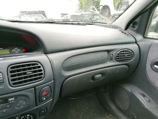 bontott RENAULT MEGANE I Csomagtér Kárpit