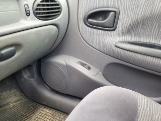 bontott RENAULT MEGANE I Csomagtér Nyitó Kar / Gomb