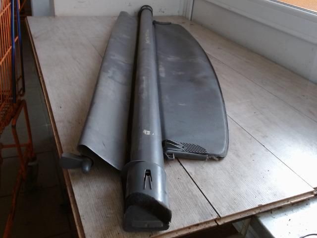 bontott RENAULT MEGANE I Csomagtér Roló