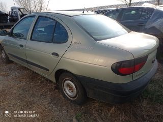 bontott RENAULT MEGANE I Csomagtérajtó Kárpit