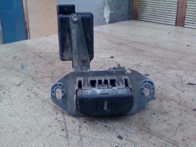 bontott RENAULT MEGANE I Csomagtérajtó Kilincs