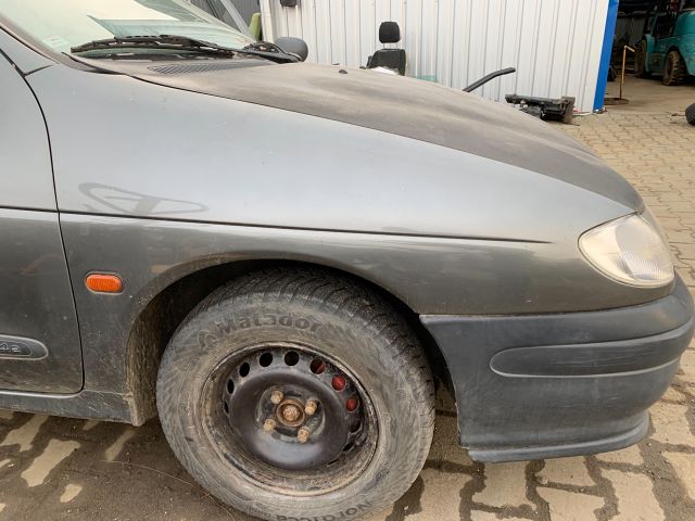 bontott RENAULT MEGANE I Csomagtérajtó (Részeivel)