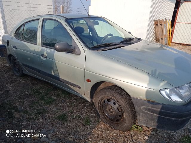 bontott RENAULT MEGANE I Csomagtérajtó (Részeivel)