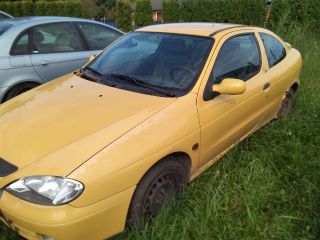 bontott RENAULT MEGANE I Csomagtérajtó (Részeivel)