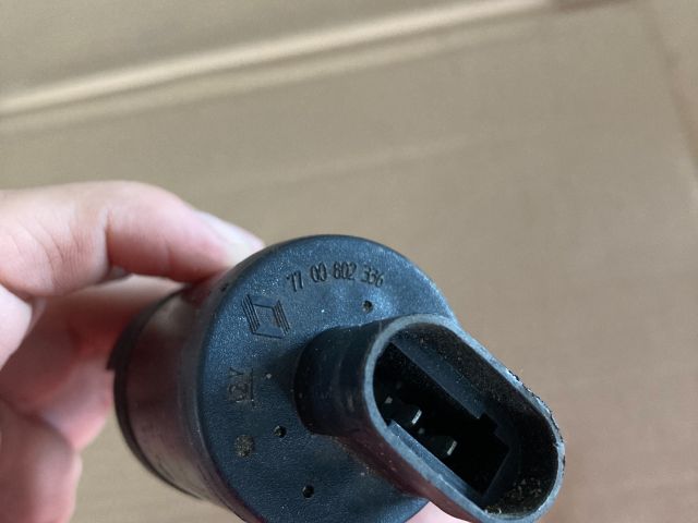 bontott RENAULT MEGANE I Első Ablakmosó Szivattyú