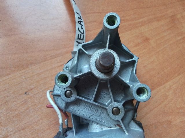 bontott RENAULT MEGANE I Első Ablaktörlő Motor