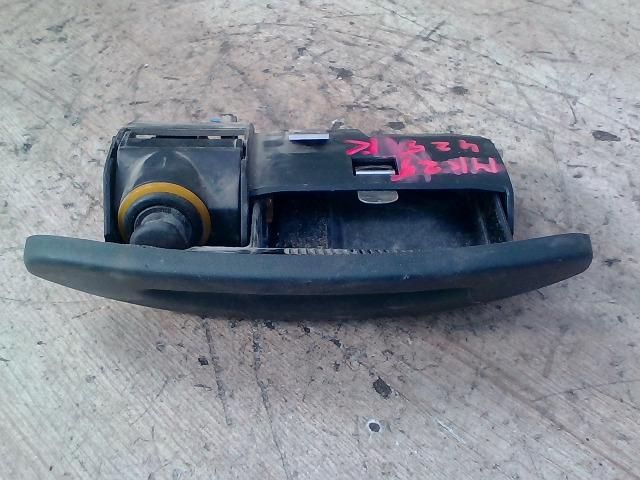 bontott RENAULT MEGANE I Első Hamutartó