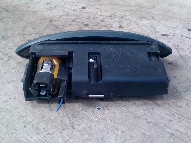bontott RENAULT MEGANE I Első Hamutartó