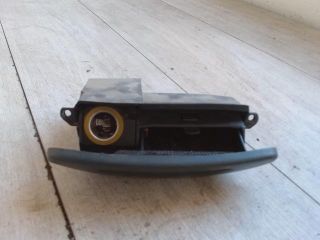 bontott RENAULT MEGANE I Első Hamutartó