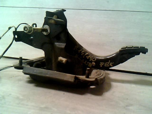 bontott RENAULT MEGANE I Fékpedál