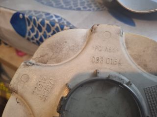 bontott RENAULT MEGANE I Felniközép Pár