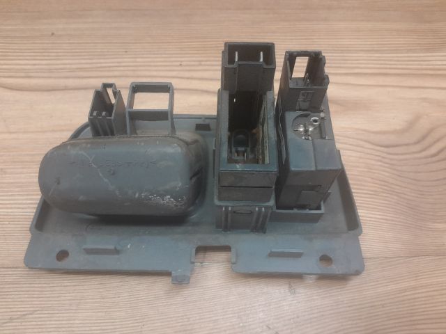 bontott RENAULT MEGANE I Fényszórómagasság Állító Kapcsoló