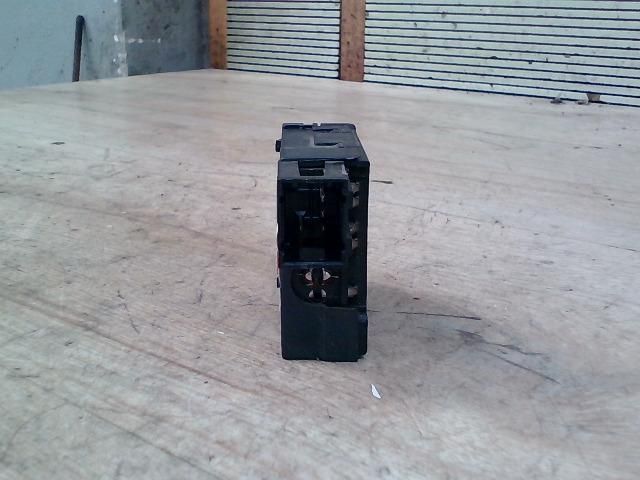 bontott RENAULT MEGANE I Fényszórómagasság Állító Kapcsoló