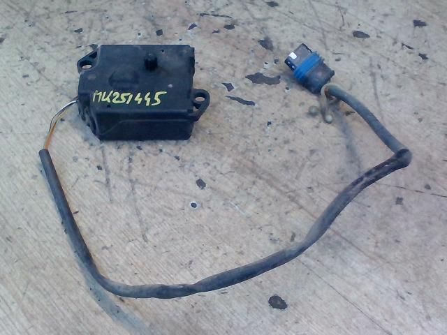 bontott RENAULT MEGANE I Fűtés Állító Motor