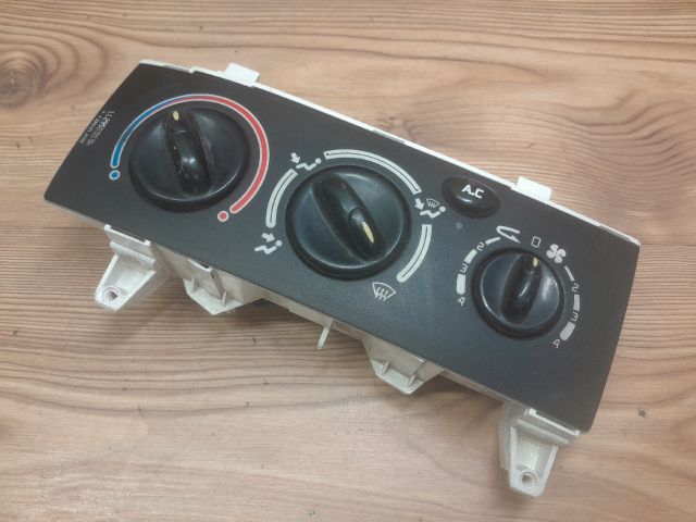 bontott RENAULT MEGANE I Fűtéskapcsoló (manuális klímás)