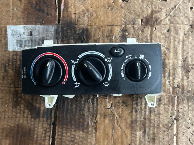 bontott RENAULT MEGANE I Fűtéskapcsoló (manuális klímás)