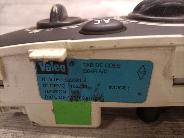 bontott RENAULT MEGANE I Fűtéskapcsoló (manuális klímás)