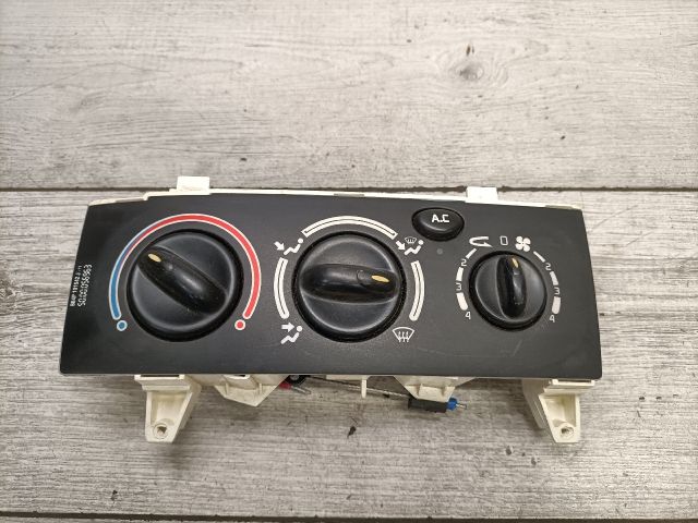 bontott RENAULT MEGANE I Fűtéskapcsoló (manuális klímás)