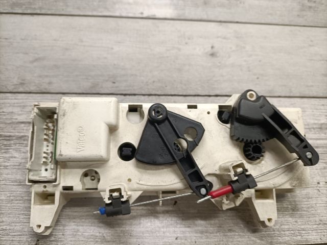 bontott RENAULT MEGANE I Fűtéskapcsoló (manuális klímás)