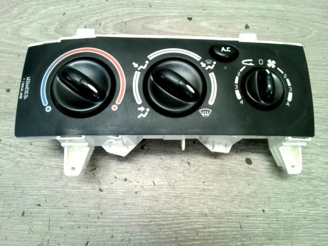 bontott RENAULT MEGANE I Fűtéskapcsoló