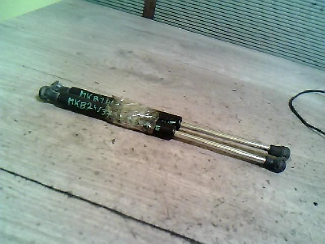 bontott RENAULT MEGANE I Gázrugós Kitámasztó Teleszkóp Pár Csomagtérajtó