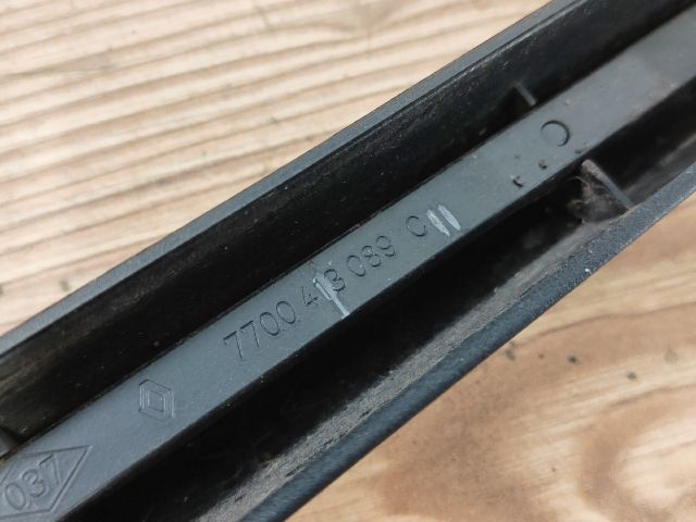 bontott RENAULT MEGANE I Hátsó Ablaktörlő Kar