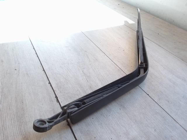 bontott RENAULT MEGANE I Hátsó Ablaktörlő Kar