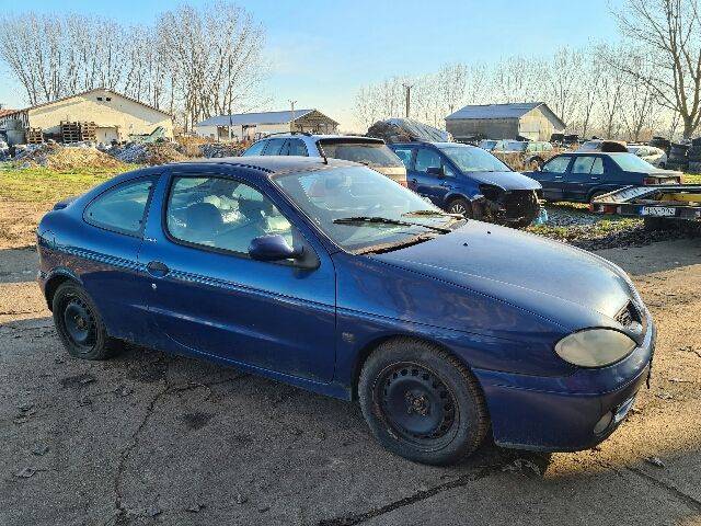 bontott RENAULT MEGANE I Hátsó Ablaktörlő Motor