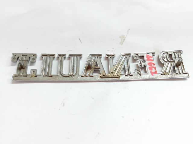 bontott RENAULT MEGANE I Hátsó Embléma