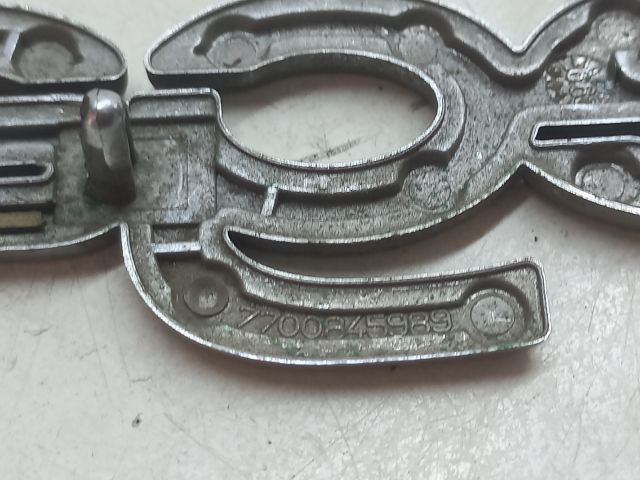 bontott RENAULT MEGANE I Hátsó Embléma