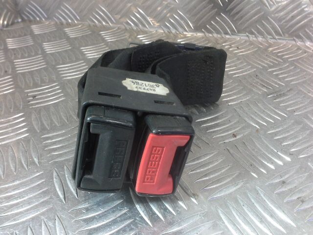 bontott RENAULT MEGANE I Hátsó középső Biztonsági Öv