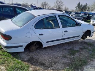 bontott RENAULT MEGANE I Hátsó Lökhárító Merevítő (Fém)