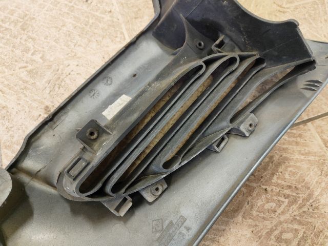 bontott RENAULT MEGANE I Hűtőrács