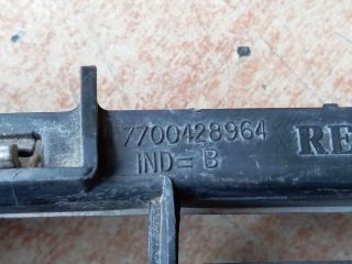 bontott RENAULT MEGANE I Hűtőrács