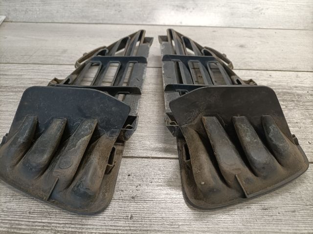 bontott RENAULT MEGANE I Hűtőrács