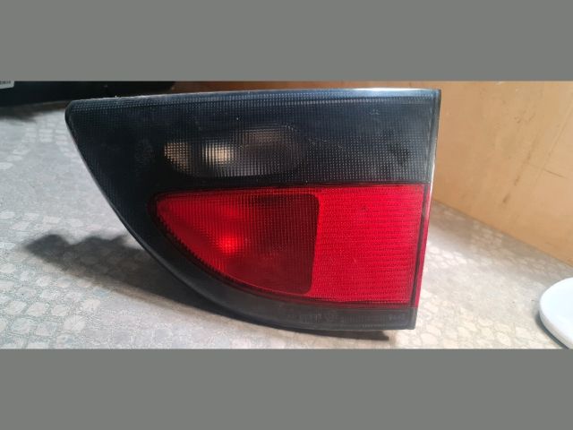 bontott RENAULT MEGANE I Jobb Belső Hátsó Lámpa
