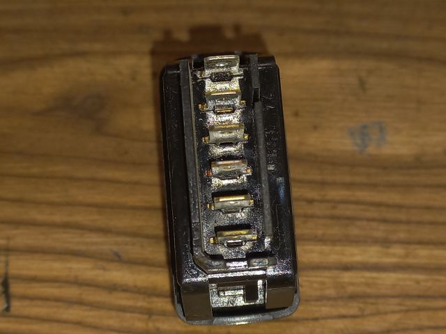 bontott RENAULT MEGANE I Jobb első Ablakemelő Kapcsoló