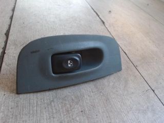 bontott RENAULT MEGANE I Jobb első Ablakemelő Kapcsoló