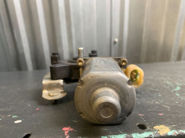 bontott RENAULT MEGANE I Jobb első Ablakemelő Motor