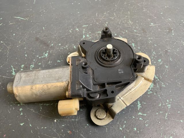 bontott RENAULT MEGANE I Jobb első Ablakemelő Motor