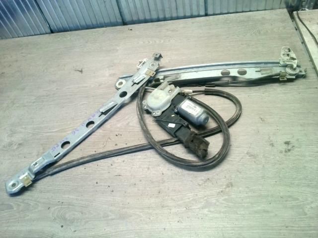 bontott RENAULT MEGANE I Jobb első Ablakemelő Szerkezet (Elektromos)