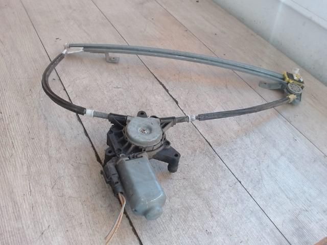 bontott RENAULT MEGANE I Jobb első Ablakemelő Szerkezet (Elektromos)