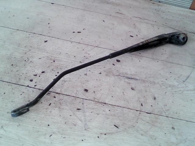 bontott RENAULT MEGANE I Jobb első Ablaktörlő Kar