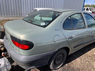 bontott RENAULT MEGANE I Jobb első Ajtó Kárpit